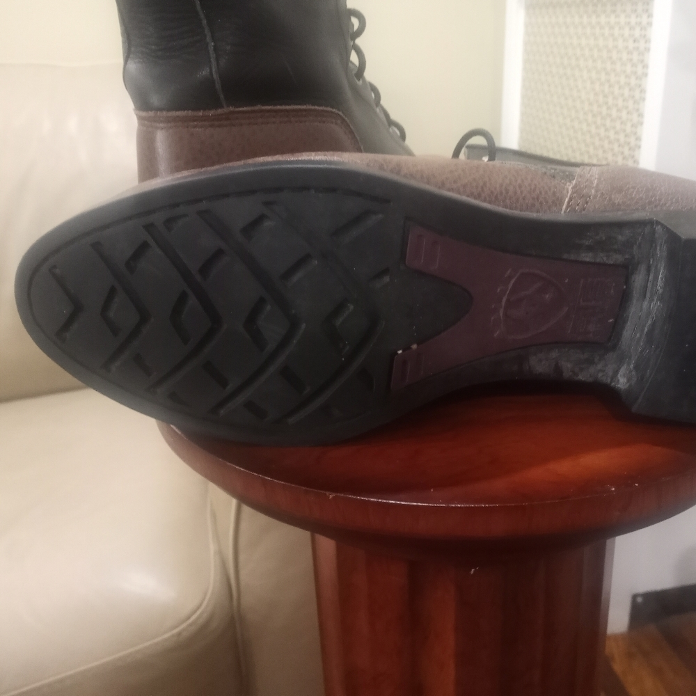 ARIAT - Picture 4 of 4